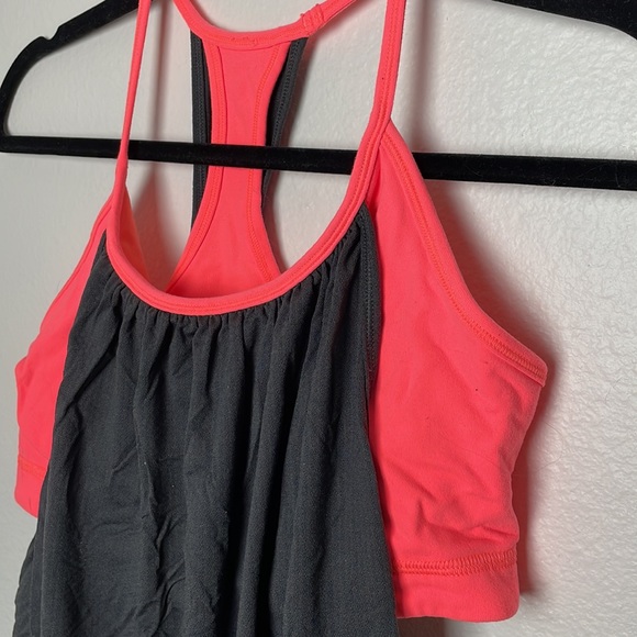Lululemon tank with built in bra - Picture 2 of 6